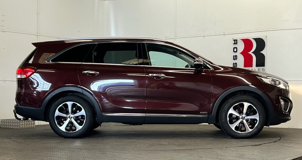 Used Kia Sorento 2017 for sale - 76617870: Photo 2