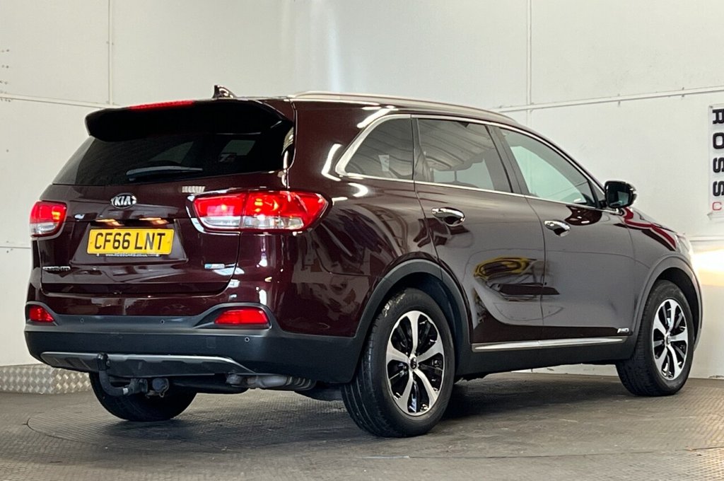 Used Kia Sorento 2017 for sale - 76617870: Photo 3