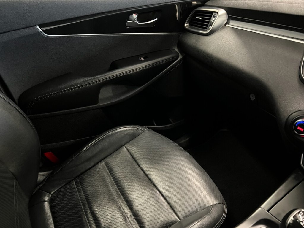 Used Kia Sorento 2017 for sale - 76617870: Photo 39