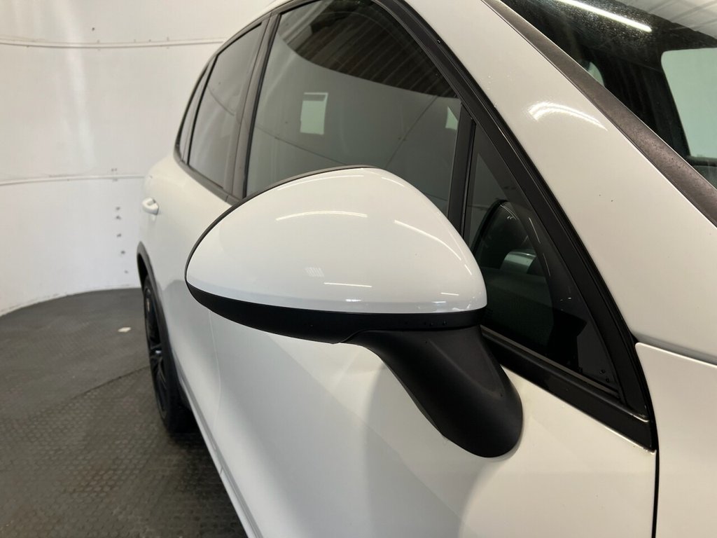 Used Porsche Cayenne 2012 for sale - 77621123: Photo 10