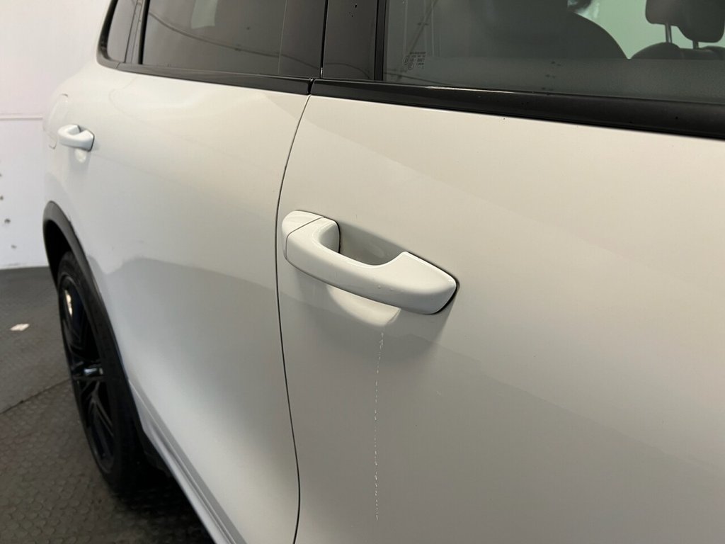 Used Porsche Cayenne 2012 for sale - 77621123: Photo 11