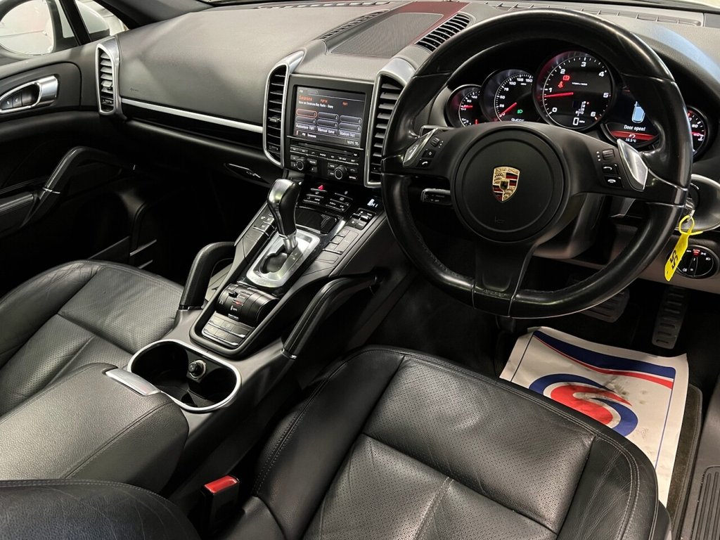 Used Porsche Cayenne 2012 for sale - 77621123: Photo 24