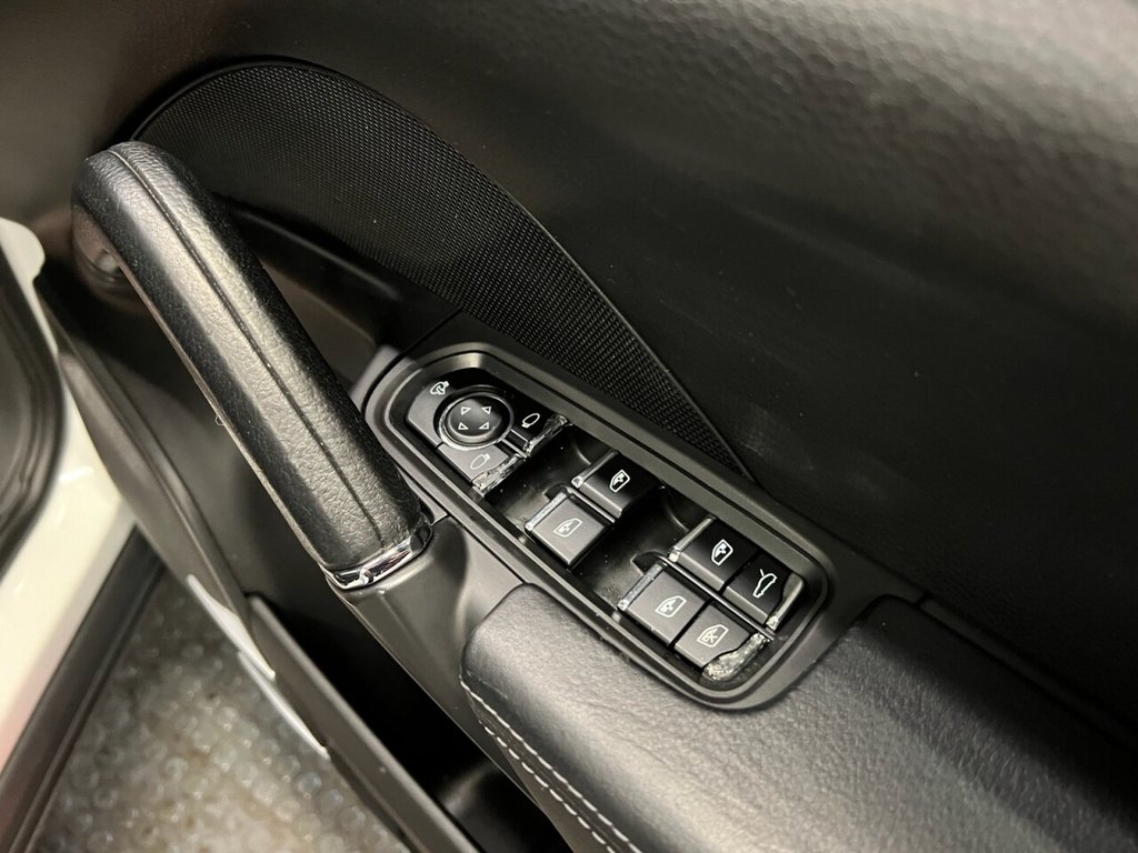 Used Porsche Cayenne 2012 for sale - 77621123: Photo 27