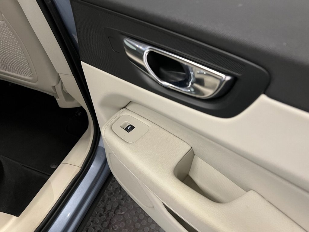 Used Volvo XC60 2019 for sale - 76973077: Photo 20