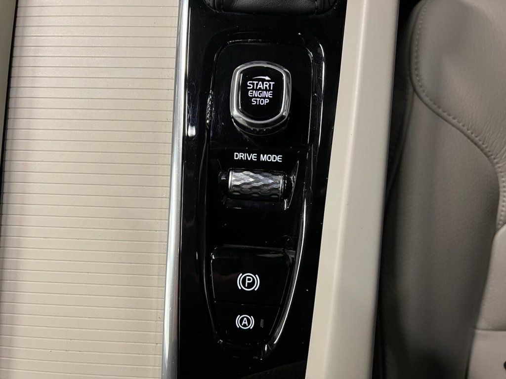 Used Volvo XC60 2019 for sale - 76973077: Photo 33