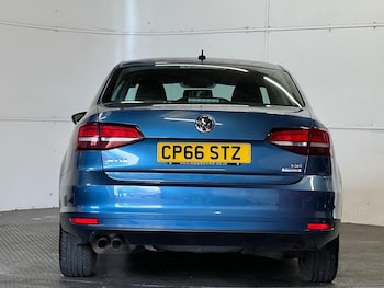 Used Volkswagen Jetta 2017 for sale - 78863398: Photo