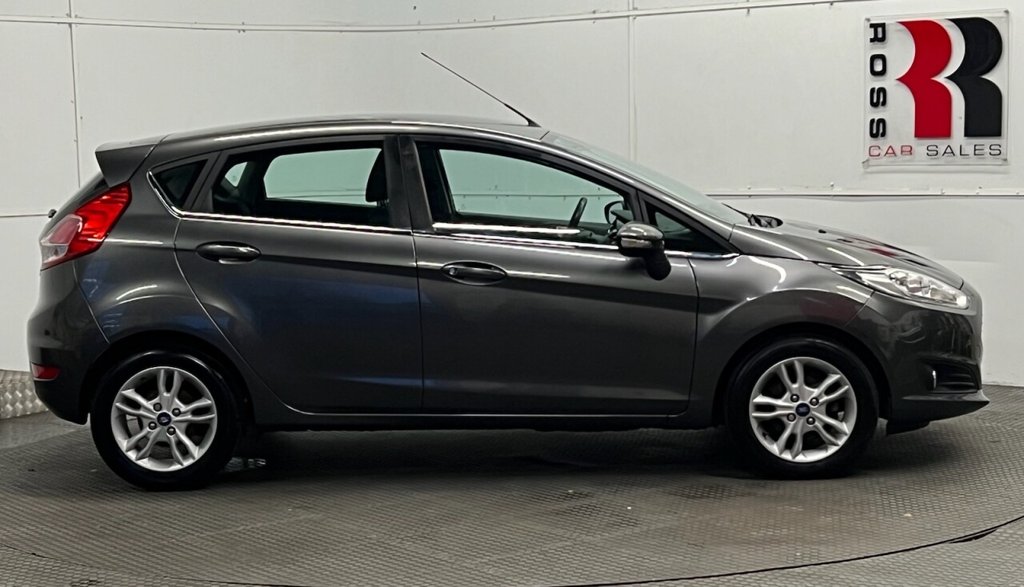 Used Ford Fiesta 2016 for sale - 77328432: Photo 2