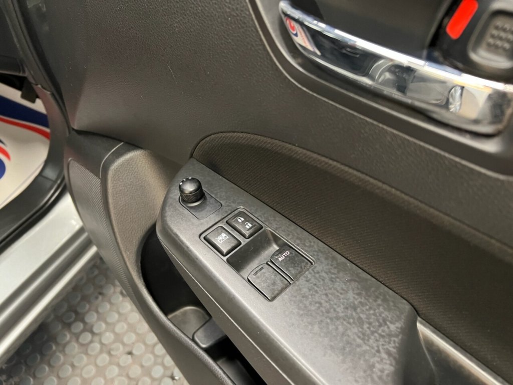 Used Suzuki Swift 2013 for sale - 76604380: Photo 22