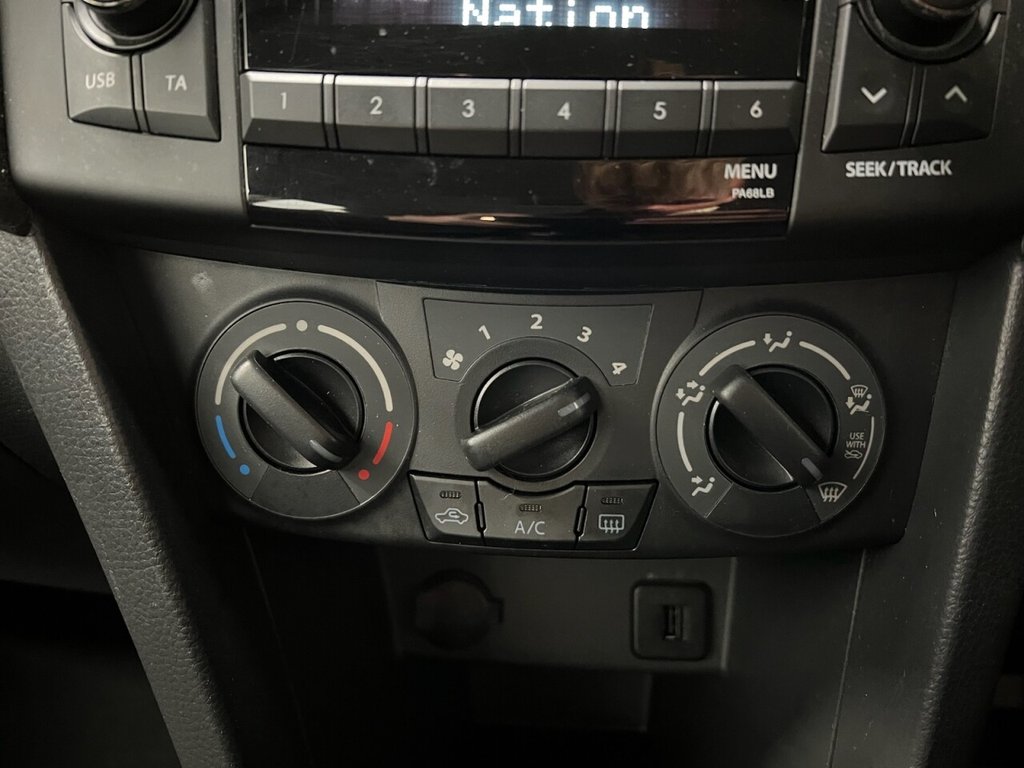 Used Suzuki Swift 2013 for sale - 76604380: Photo 25