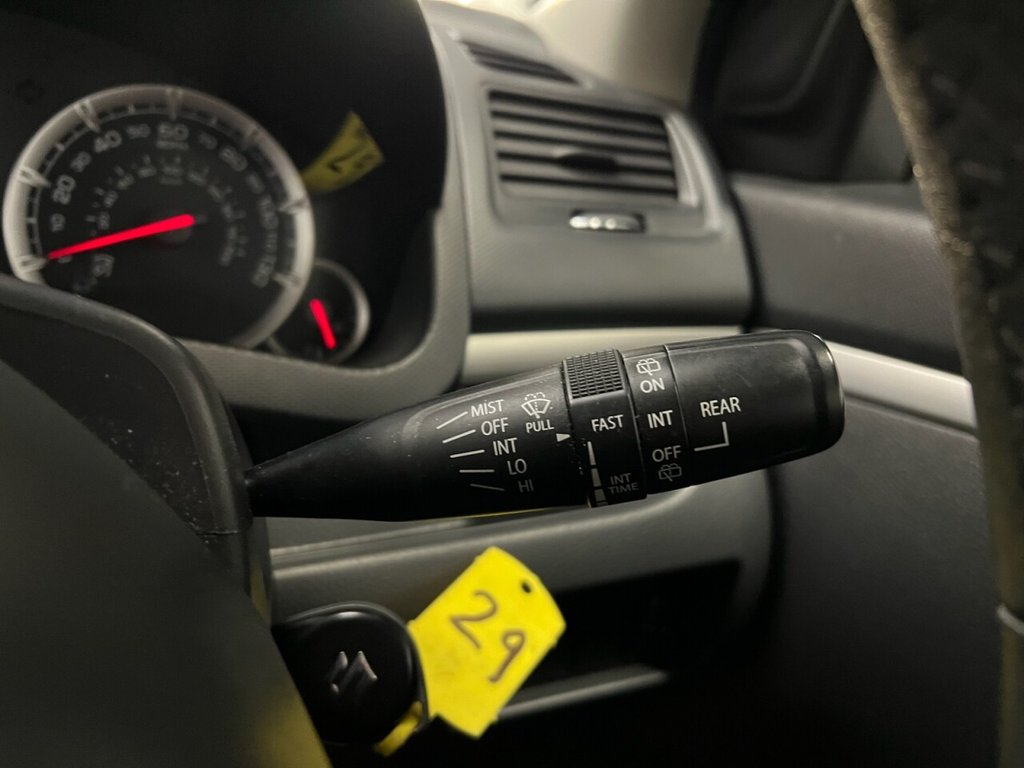 Used Suzuki Swift 2013 for sale - 76604380: Photo 30