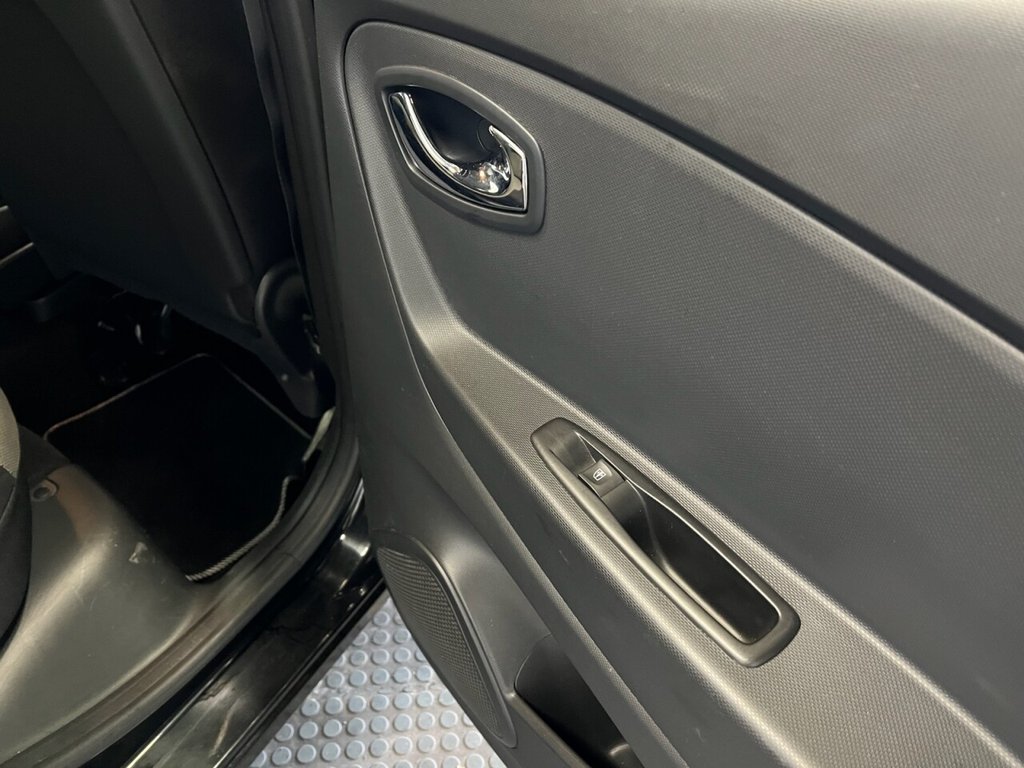 Used Renault Captur 2014 for sale - 76642423: Photo 18