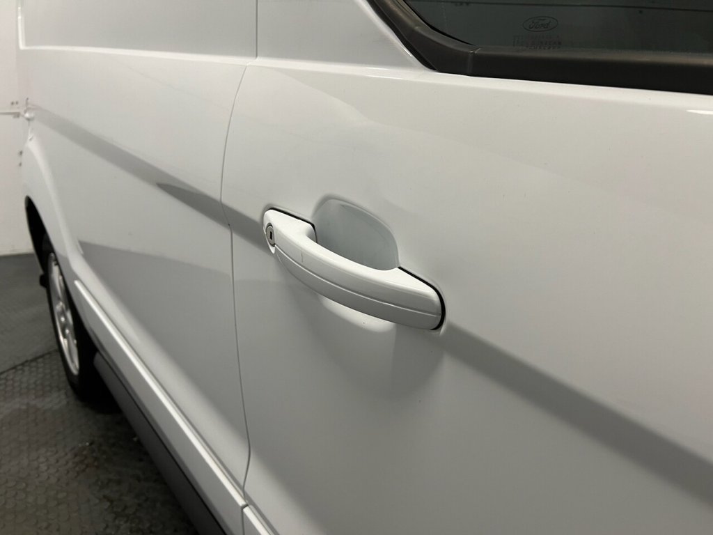 Used Ford Transit Connect 2017 for sale - 77521114: Photo 11