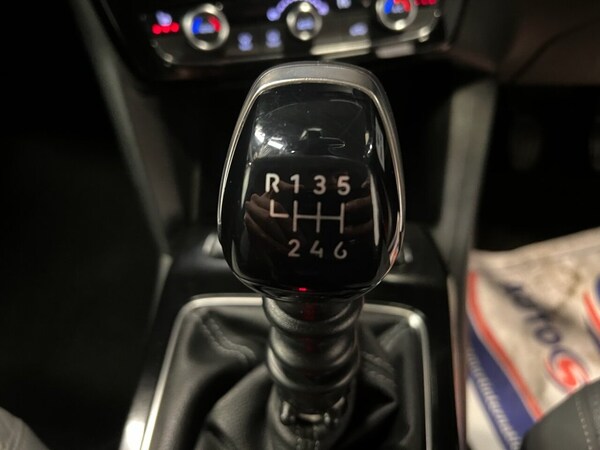 Used Vauxhall Mokka 2021 for sale - 75985897: Photo 29