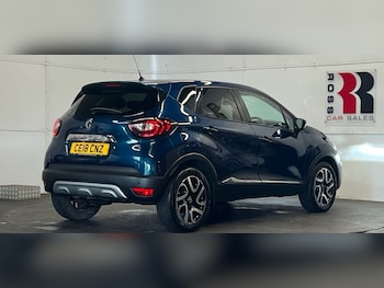 Used Renault Captur 2018 for sale - 78930440: Photo