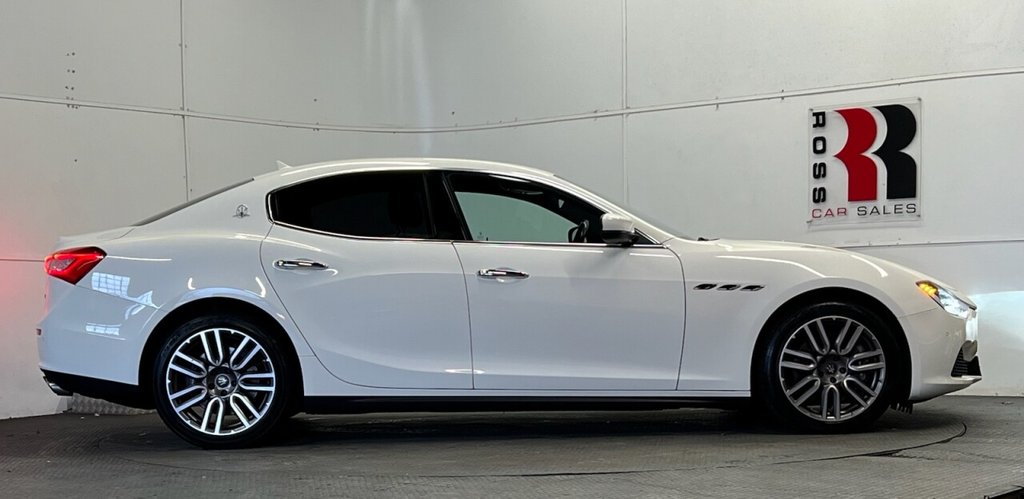 Used Maserati Ghibli 2017 for sale - 77546743: Photo 2