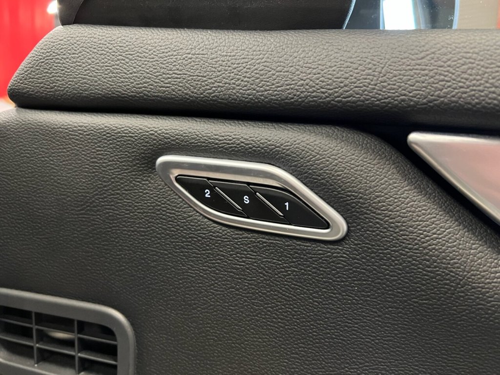 Used Maserati Ghibli 2017 for sale - 77546743: Photo 24