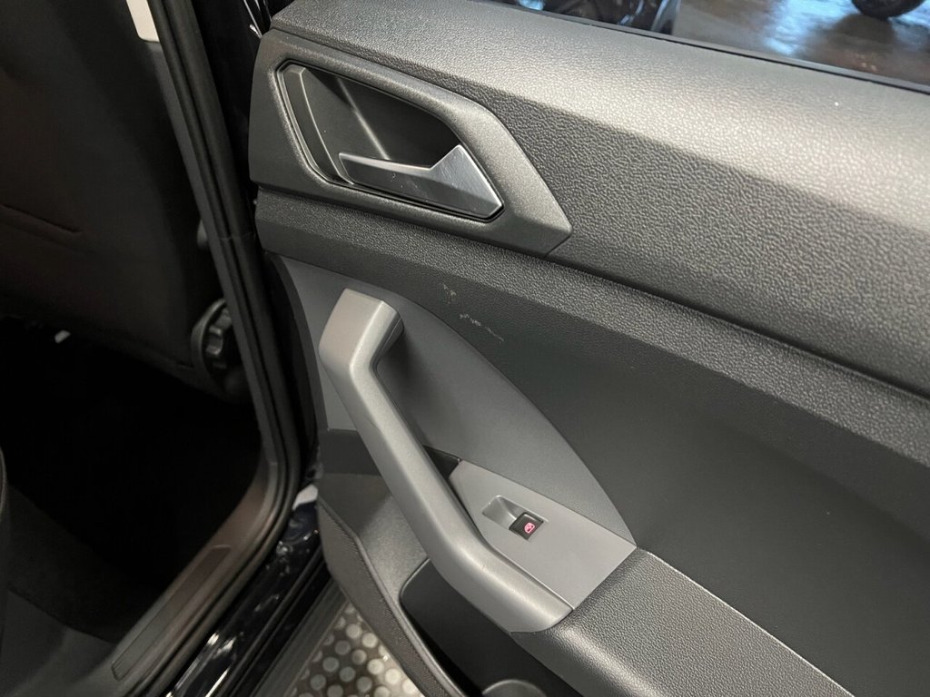 Used Volkswagen T-Cross 2021 for sale - 76883159: Photo 18