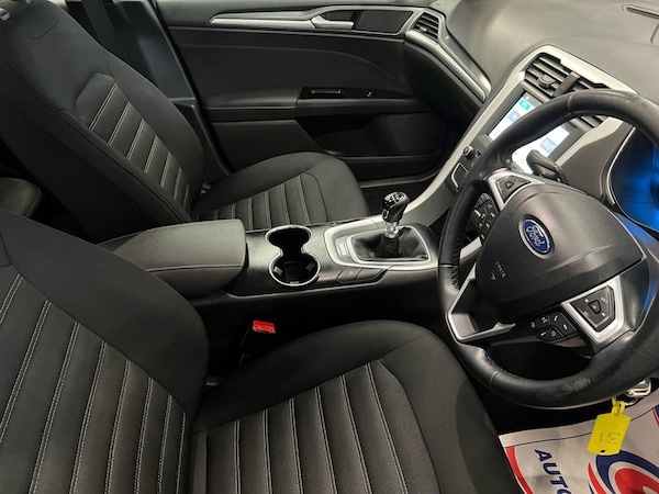 Used Ford Mondeo 2017 for sale - 76185017: Photo 20