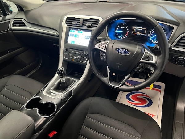 Used Ford Mondeo 2017 for sale - 76185017: Photo 21