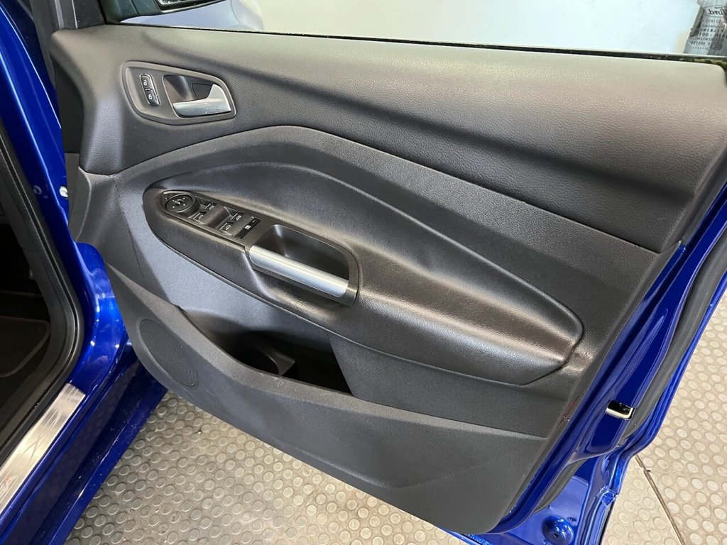 Used Ford Kuga 2013 for sale - 78016924: Photo 19