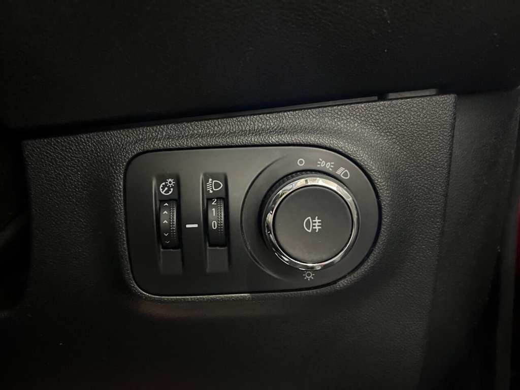 Used Vauxhall Corsa 2015 for sale - 77408306: Photo 34