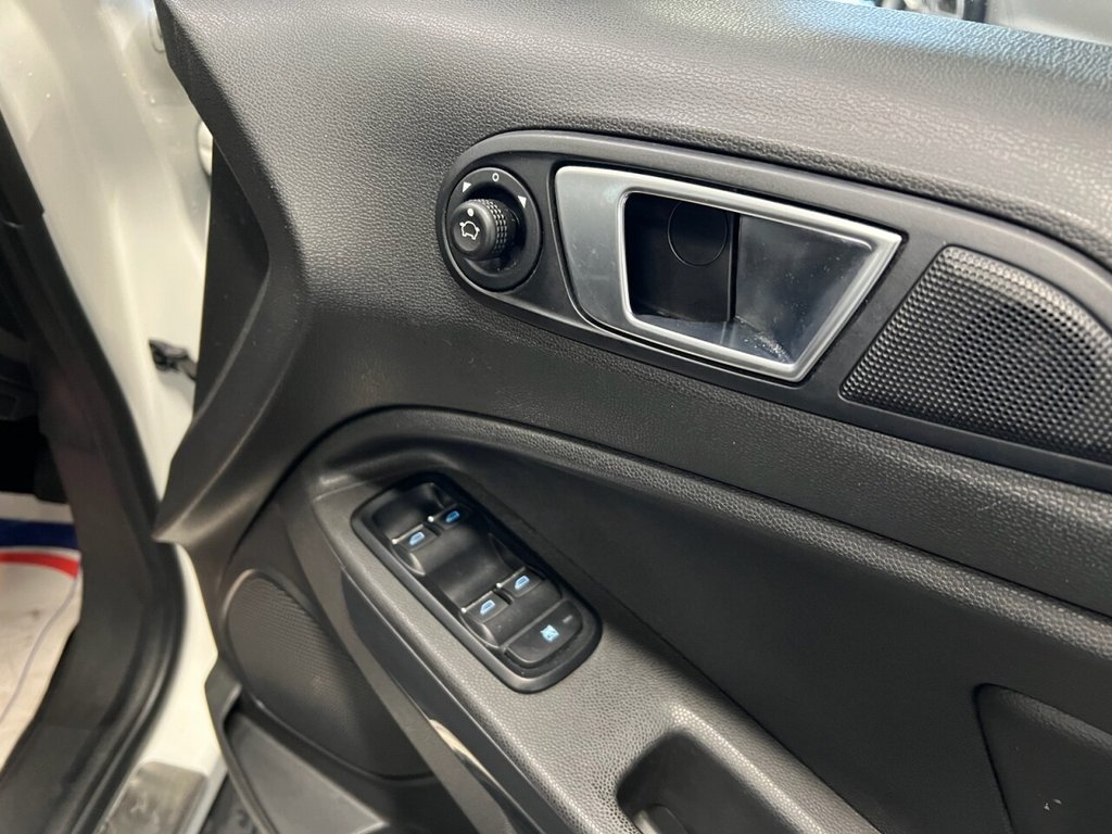 Used Ford Ecosport 2017 for sale - 76291087: Photo 25