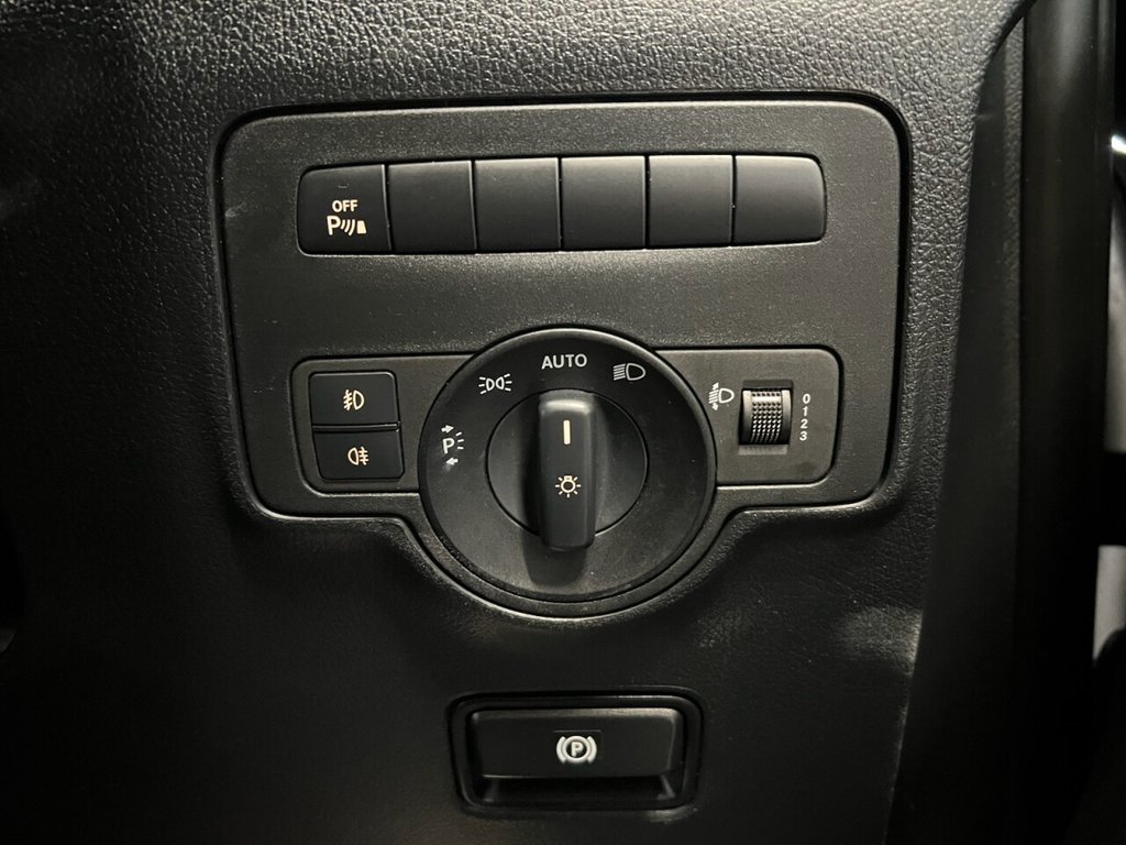 Used Mercedes-Benz Vito 2018 for sale - 77356651: Photo 33