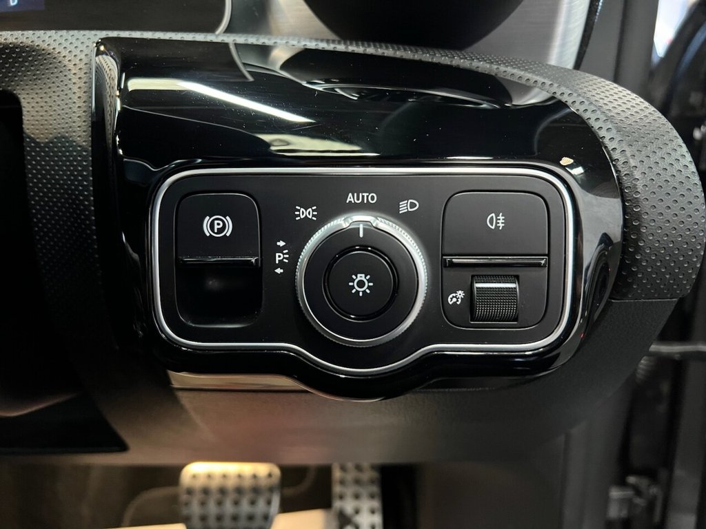 Used Mercedes-Benz CLA 2019 for sale - 76570449: Photo 37