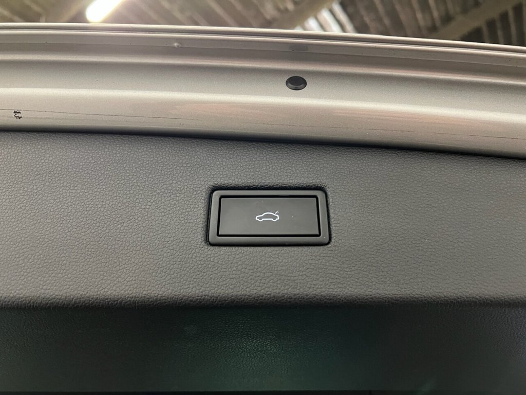 Used Volkswagen Tiguan 2019 for sale - 76820721: Photo 15