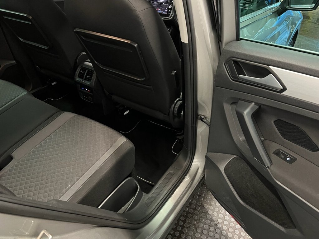 Used Volkswagen Tiguan 2019 for sale - 76820721: Photo 16