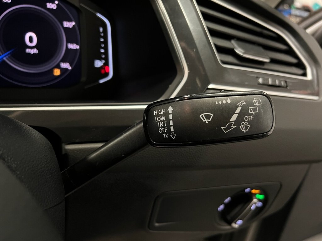 Used Volkswagen Tiguan 2019 for sale - 76820721: Photo 35