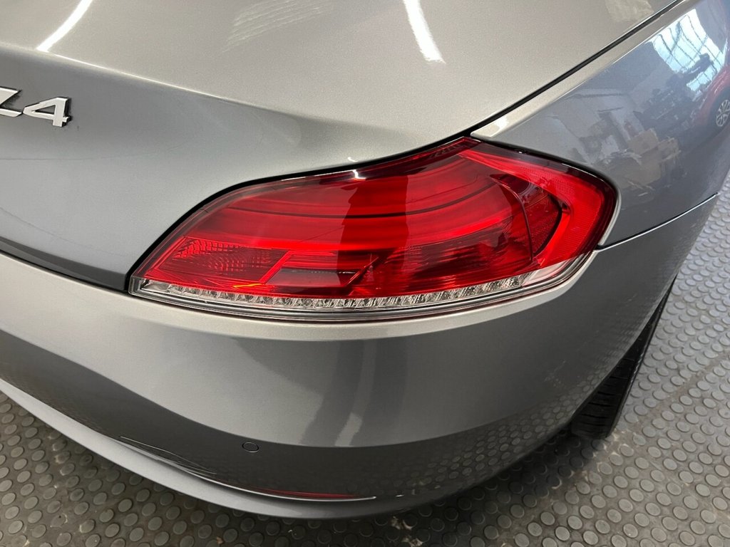 Used BMW Z4 2010 for sale - 78200021: Photo 12