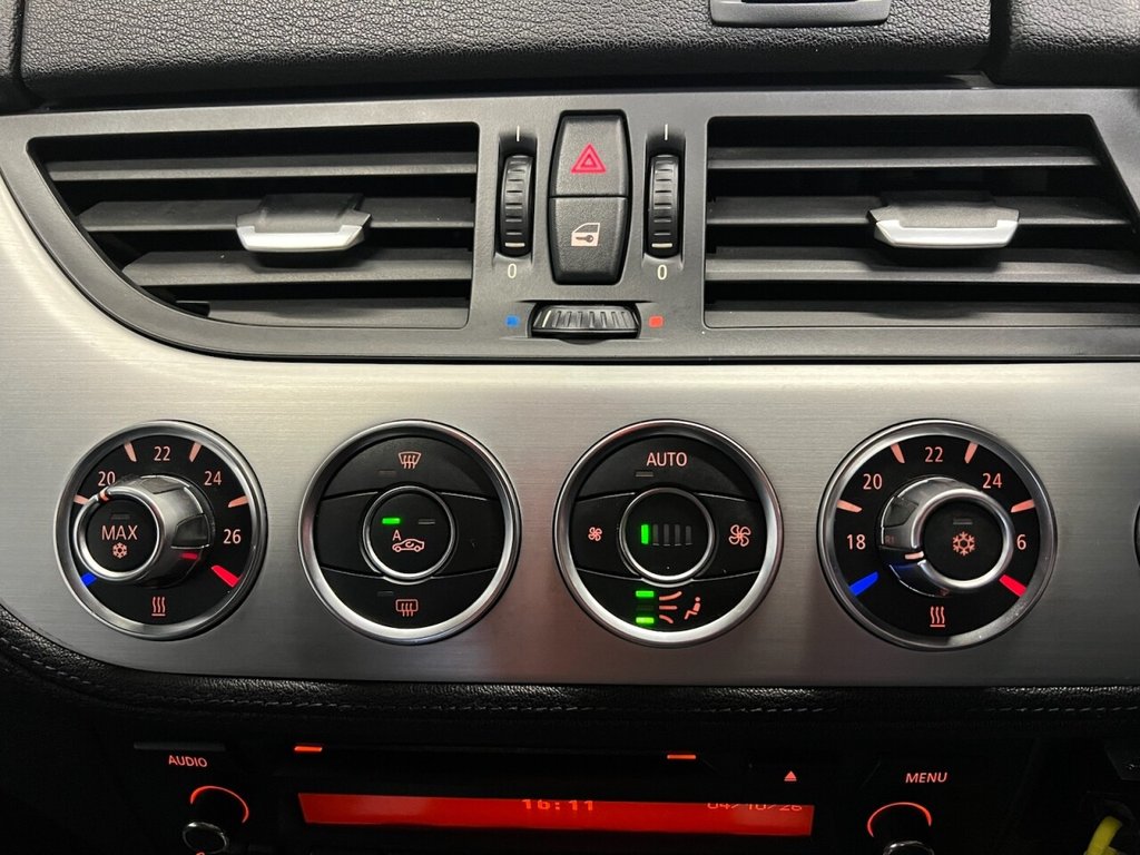 Used BMW Z4 2010 for sale - 78200021: Photo 18