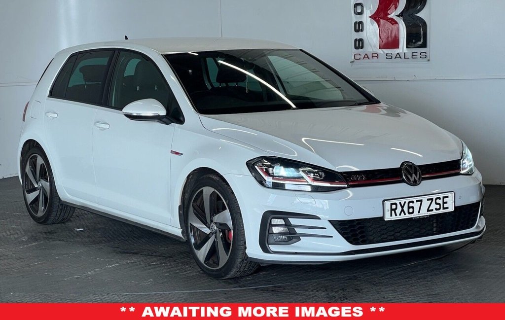 Used Volkswagen Golf 2017 for sale - 77953219: Photo 1
