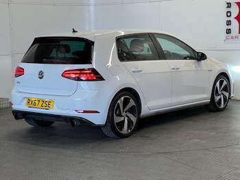Used Volkswagen Golf 2017 for sale - 77953219: Photo