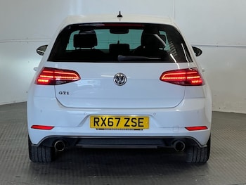Used Volkswagen Golf 2017 for sale - 77953219: Photo