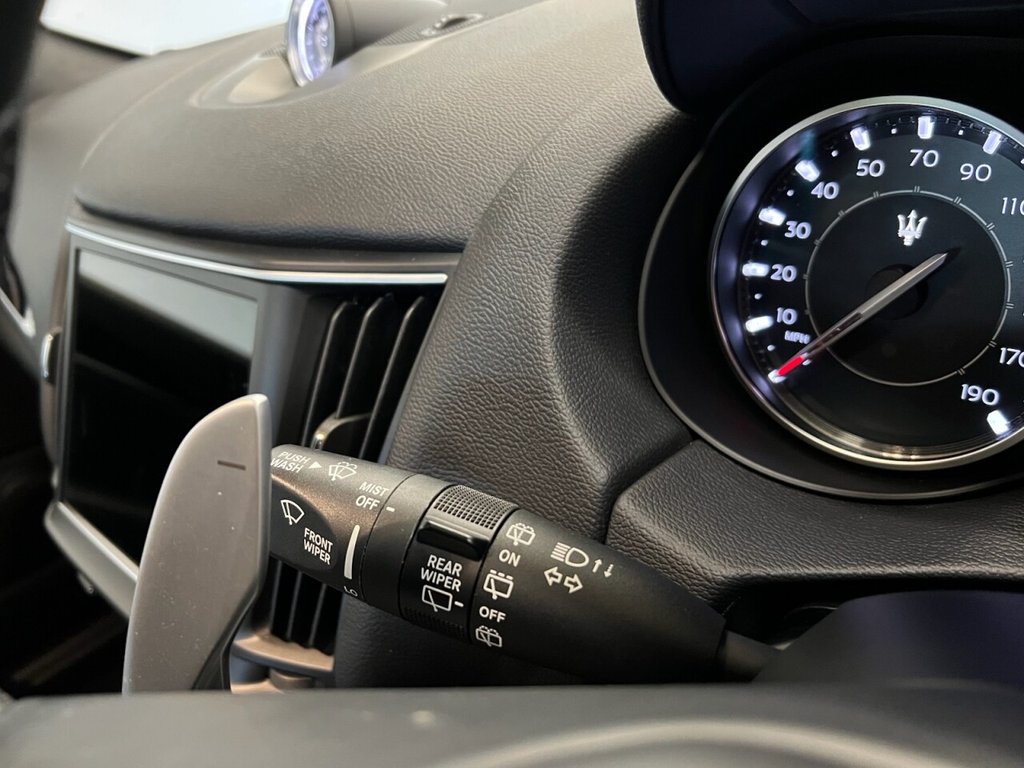 Used Maserati Levante 2023 for sale - 77065130: Photo 32