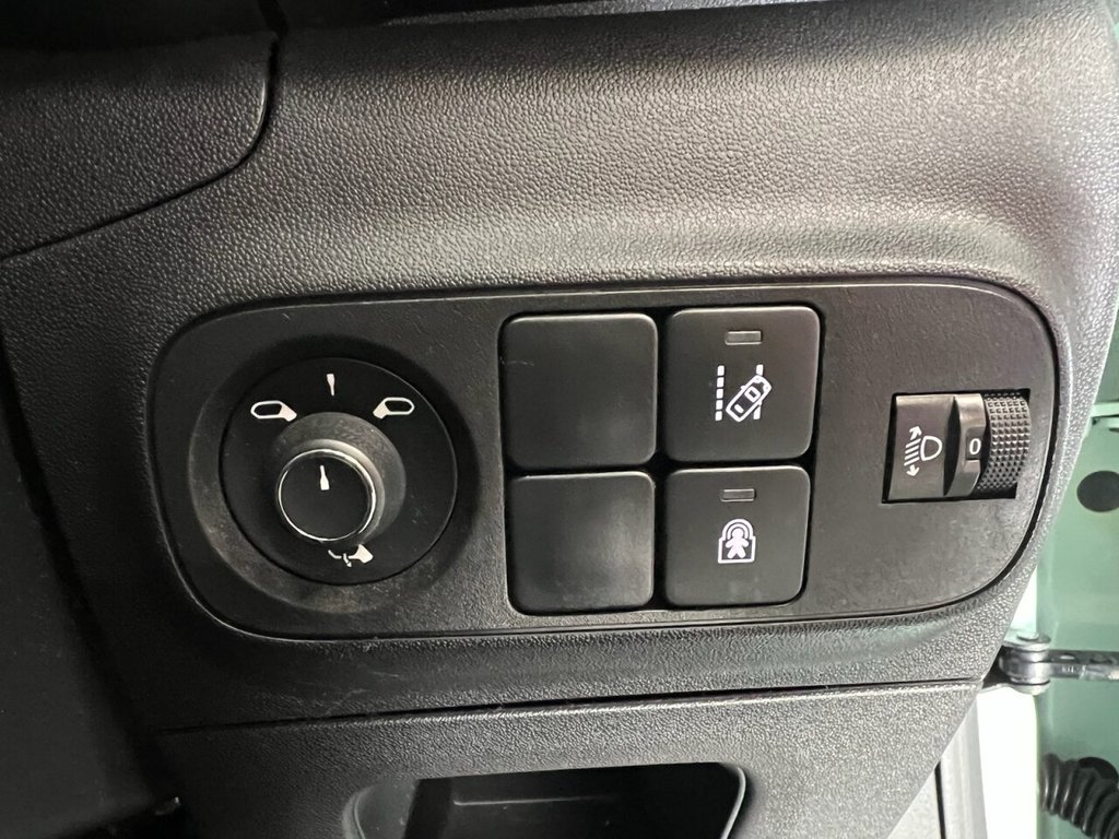 Used Citroen C3 2018 for sale - 77806220: Photo 26