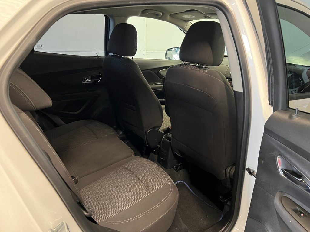 Used Vauxhall Mokka 2015 for sale - 77936086: Photo 16