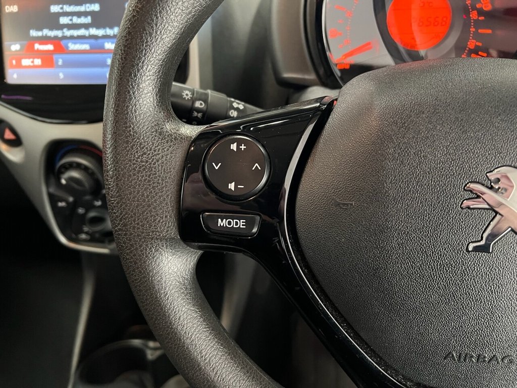 Used Peugeot 108 2015 for sale - 76642899: Photo 28