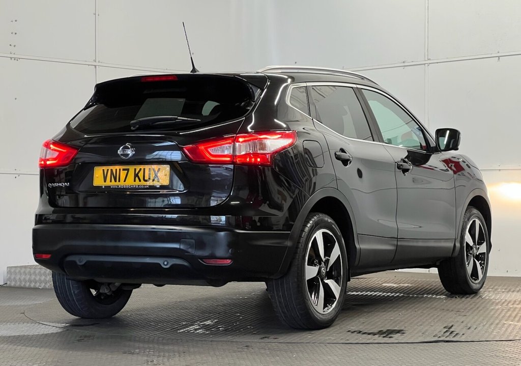 Used Nissan Qashqai 2017 for sale - 76417164: Photo 3