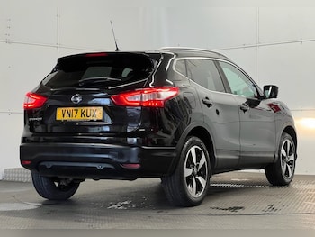 Used Nissan Qashqai 2017 for sale - 76417164: Photo