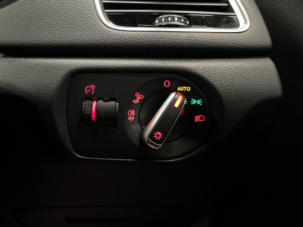 Used Audi Q3 2018 for sale - 76867718: Photo 37