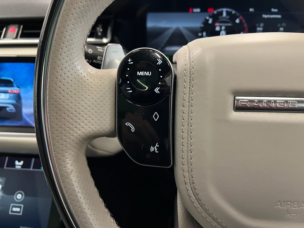 Used Land Rover Range Rover Velar 2017 for sale - 76686629: Photo 33