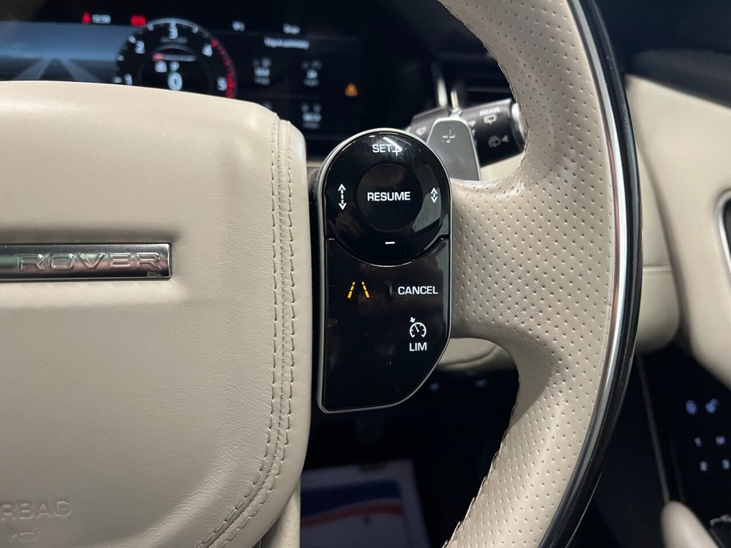 Used Land Rover Range Rover Velar 2017 for sale - 76686629: Photo 34