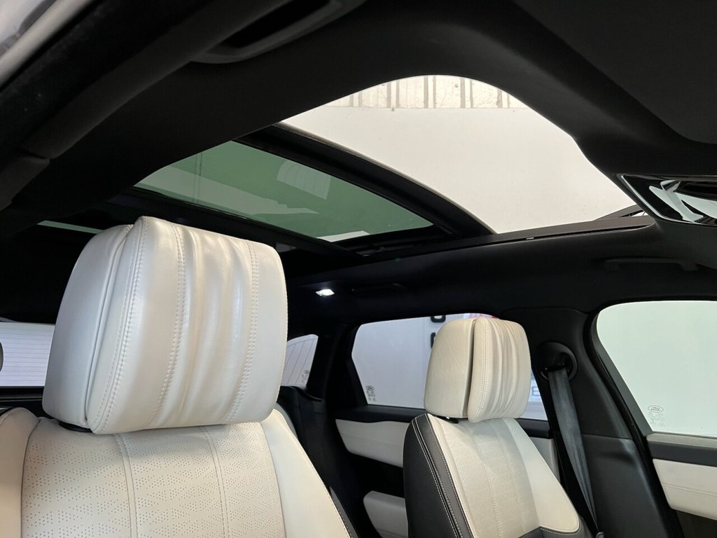 Used Land Rover Range Rover Velar 2017 for sale - 76686629: Photo 37