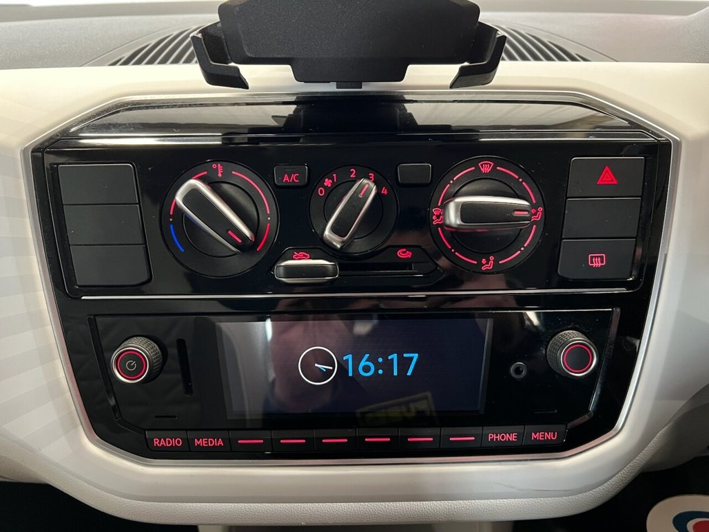 Used Volkswagen up! 2017 for sale - 78016897: Photo 19