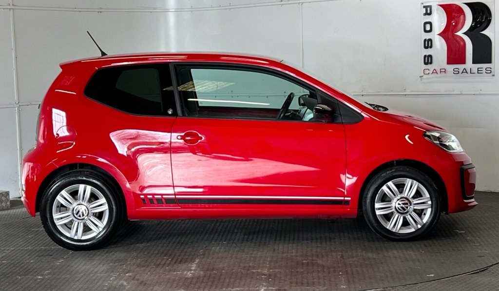 Used Volkswagen up! 2017 for sale - 78016897: Photo 2