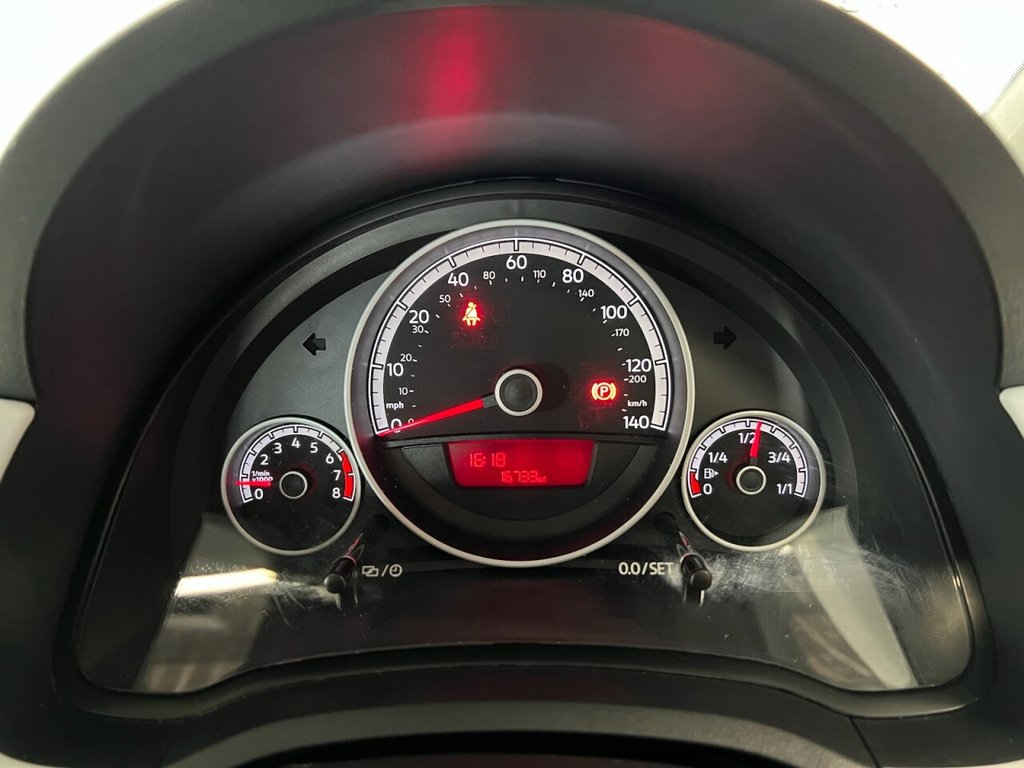 Used Volkswagen up! 2017 for sale - 78016897: Photo 23