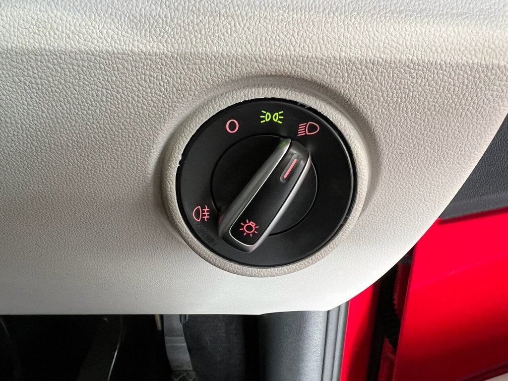 Used Volkswagen up! 2017 for sale - 78016897: Photo 24